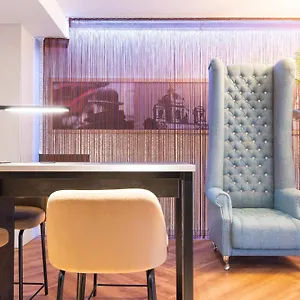 4* Szálloda Leonardo Westbahnhof