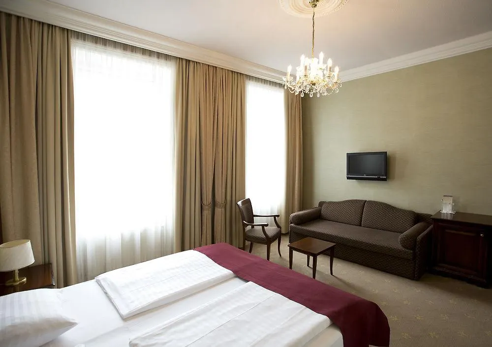 ***  Hotel Fuerst Metternich Вена Австрия