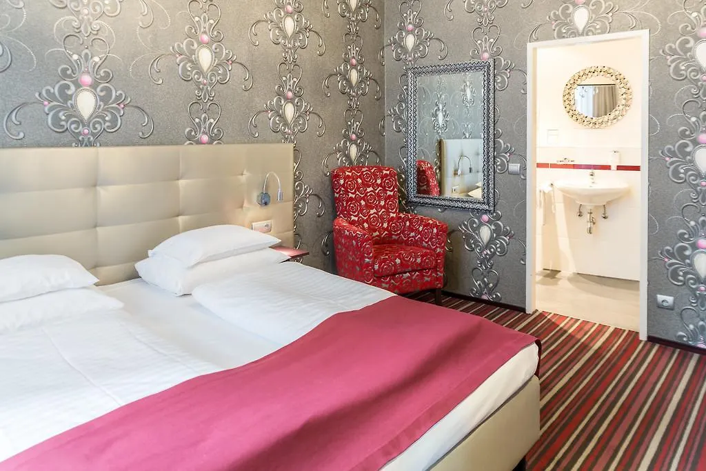 Hotel Fuerst Metternich Вена 3*,