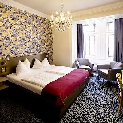 Hotel Fuerst Metternich Вена 3*,