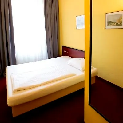 Hotel Fuerst Metternich Вена