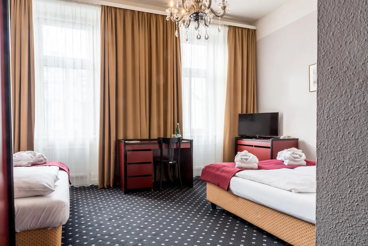 Hotel Fuerst Metternich Вена Австрия