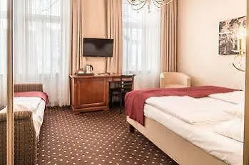 Hotel Fuerst Metternich Вена 3*,