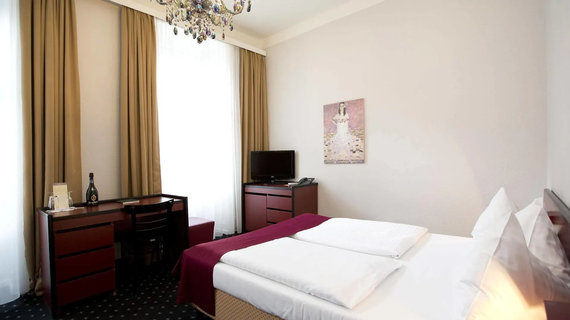 ***  Hotel Fuerst Metternich Вена Австрия