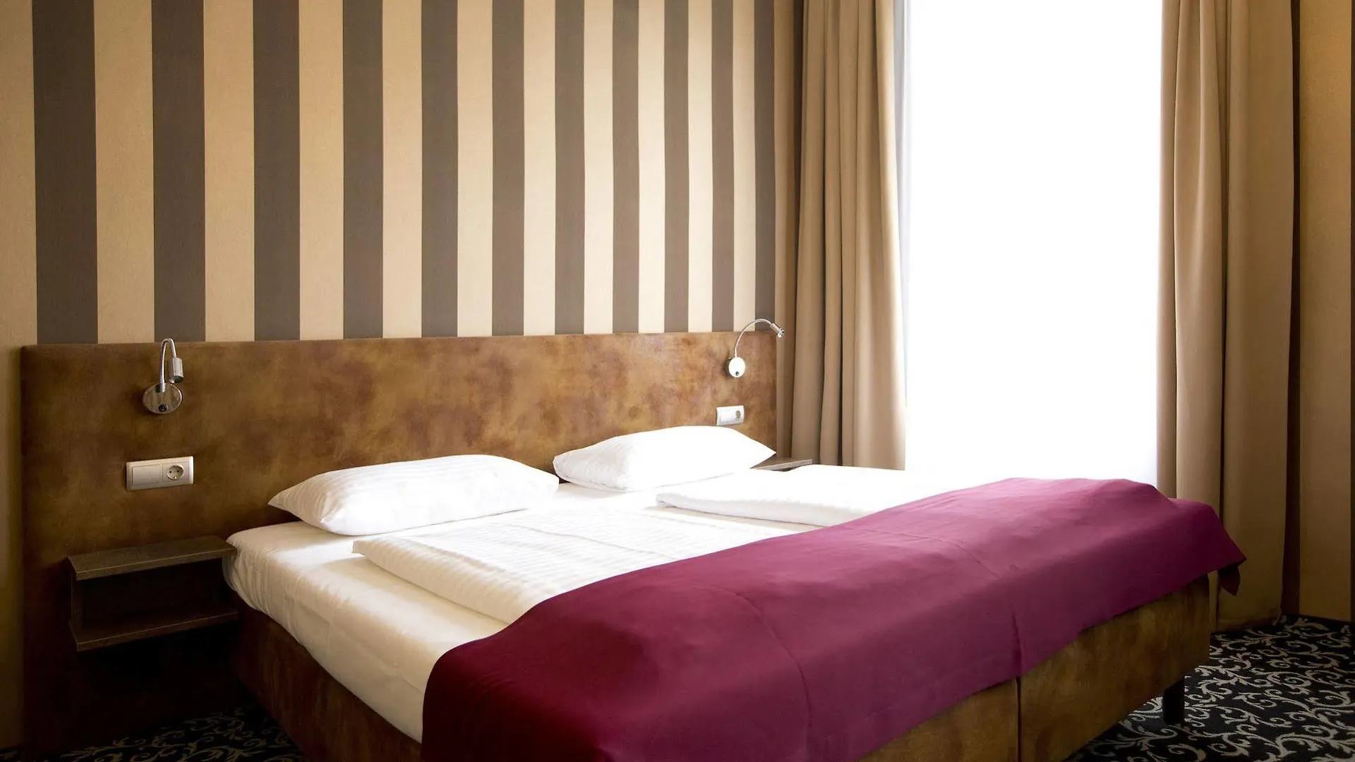 Hotel Fuerst Metternich Вена