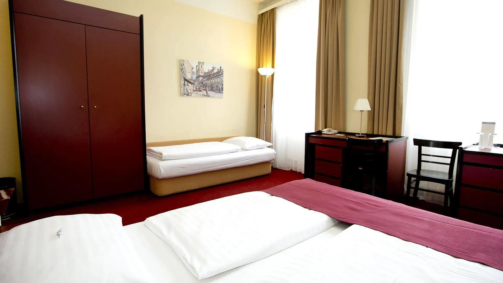 Hotel Fuerst Metternich Вена