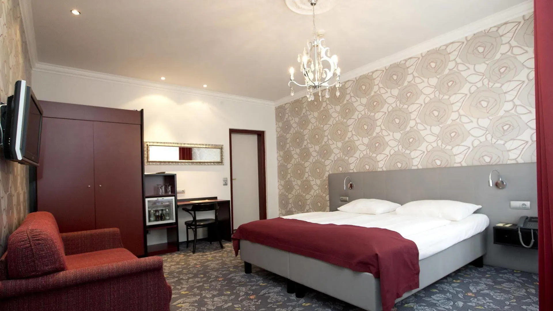 Hotel Fuerst Metternich Вена