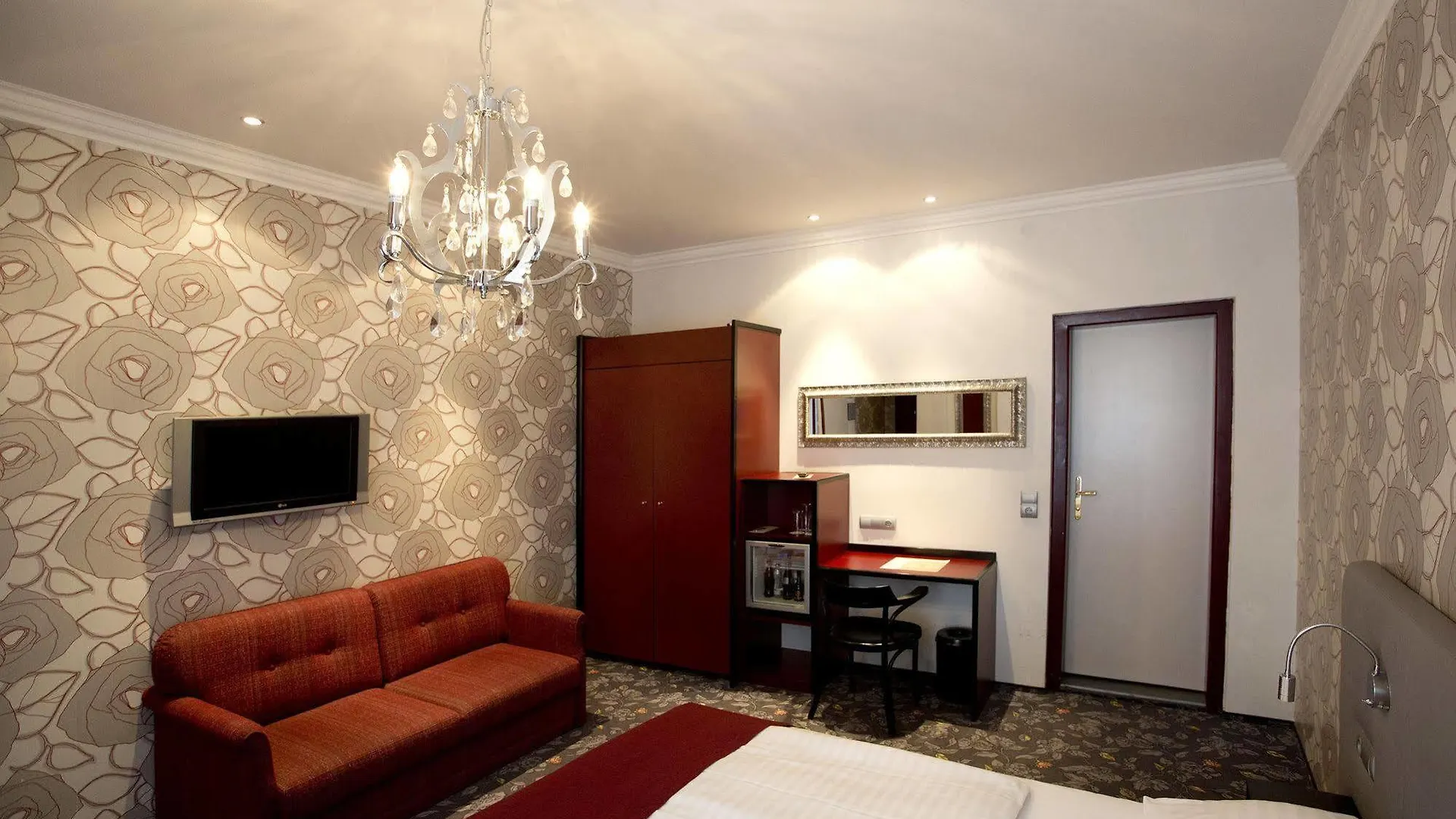 Hotel Fuerst Metternich Вена 3*,  Австрия