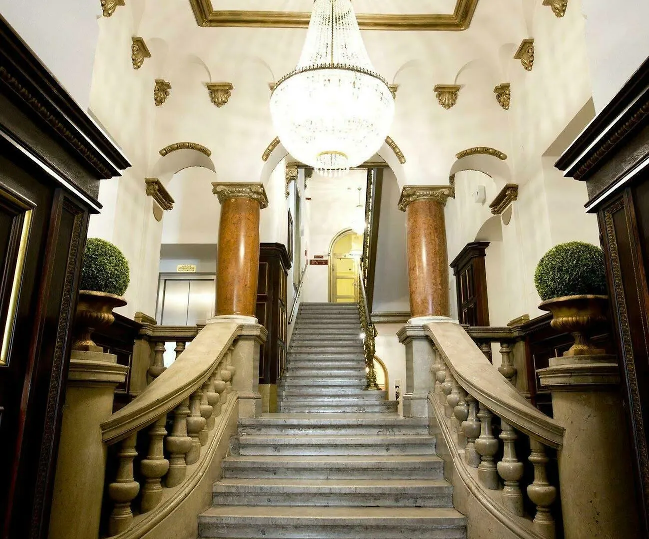 Hotel Fuerst Metternich Вена